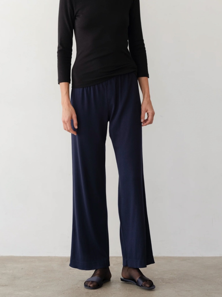 Nwot Donni. The Baby Rib Scallop Pant Navy | Size M